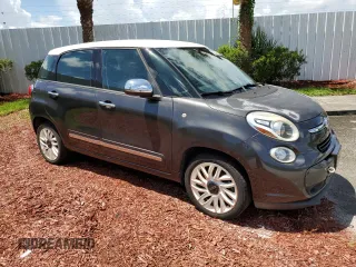 2014 FIAT 500L Lounge with VIN ZFBCFACH0EZ008012, listed as a Copart auction lot 70420434 with 153,045 mi miles and Clean Title. Bid and sale history available at DreamBid. Image 4.