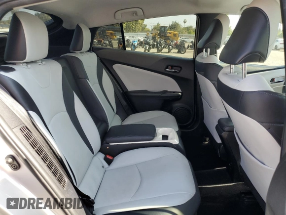 2017 Toyota Prius Plus z VIN JTDKARFP3H3059827, wystawiony jako Copart lot #60089485 z przebiegiem 266 330 mil mil oraz Szkoda całkowita • Salvage title. Historia ofert i sprzedaży dostępna na DreamBid. Obrazek 10.