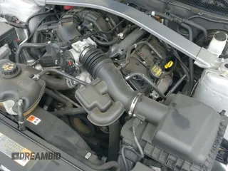 2011 Ford Mustang V6 с VIN 1ZVBP8EM7B5120539, выставлен на аукционе IAAI как лот 42502299 с пробегом 135 662 миль миль и . История ставок и продаж доступна на DreamBid. Изображение 20.