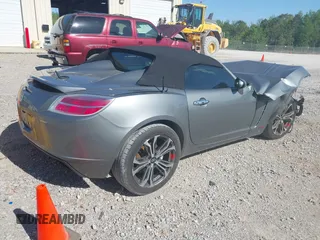 2007 Saturn Sky Red Line with VIN 1G8MG35X67Y127720, listed as a IAAI auction lot 42052797 with 46,931 mi miles and . Bid and sale history available at DreamBid. Image 4.