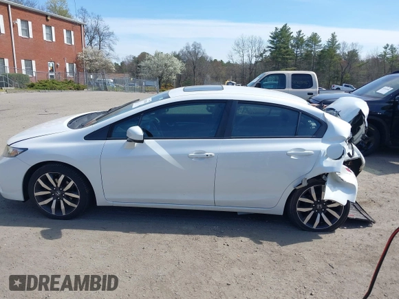 2015 Honda Civic EX-L with VIN 19XFB2F96FE255743, listed as a IAAI auction lot 42083156 with Not Provided miles and . Bid and sale history available at DreamBid. Image 13.