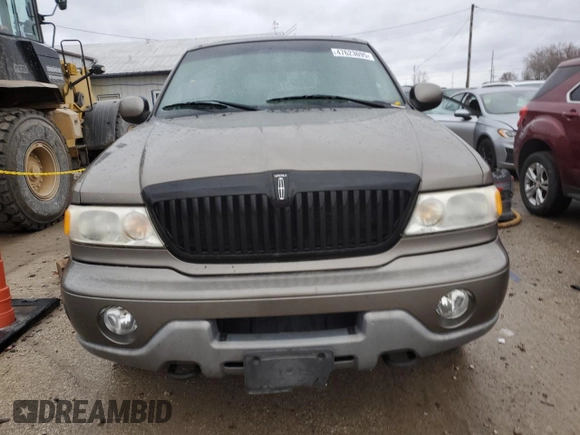 2001 Lincoln Navigator z VIN 5LMFU28R21LJ15849, wystawiony jako Copart lot #47623695 z przebiegiem 176 667 mil mil oraz Szkoda całkowita • Salvage title. Historia ofert i sprzedaży dostępna na DreamBid. Obrazek 5.
