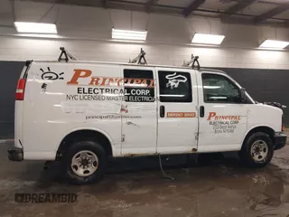 2010 GMC Savana Cargo Van with VIN 1GTZGFBA2A1107221, listed as a IAAI auction lot 41526369 with 91,243 mi miles. Bid and sale history available at carsss.com. Image 13.