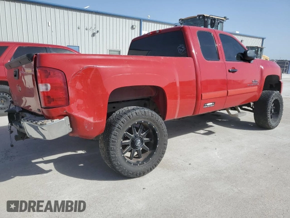 2007 Chevrolet Silverado 1500 LT w/1LT with VIN 2GCEC19C071643236, listed as a Copart auction lot 49526005 with 193,730 mi miles and Clean Title. Bid and sale history available at carsss.com. Image 3.