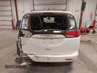 2021 Chrysler Voyager LXi with VIN 2C4RC1DG5MR508956, listed as a IAAI auction lot 41547647 with 104,563 mi miles and . Bid and sale history available at DreamBid. Image 17.