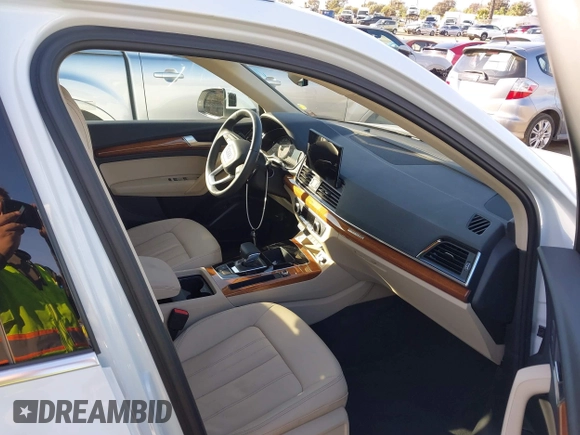 2023 Audi Q5 S line Premium with VIN WA1GAAFY7P2162649, listed as a IAAI auction lot 41540081 with 6,382 mi miles. Bid and sale history available at carsss.com. Image 5.