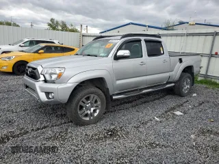 2013 Toyota Tacoma z VIN 5TFMU4FN5DX010469, wystawiony jako Copart lot #55607015 z przebiegiem 140 849 mil mil oraz Szkoda całkowita • Salvage title. Historia ofert i sprzedaży dostępna na DreamBid. Obrazek 1.