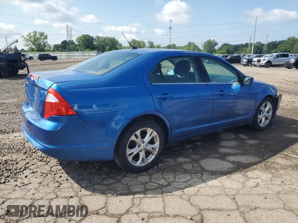 2012 Ford Fusion SE z VIN 3FAHP0HA8CR105701, wystawiony jako Copart lot #64073175 z przebiegiem 100 617 mil mil oraz Czysty tytuł • Clean title. Historia ofert i sprzedaży dostępna na DreamBid. Obrazek 3.