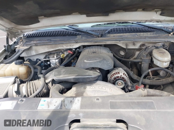 2004 Chevrolet Silverado 1500 LS with VIN 1GCEC19V74Z102933, listed as a IAAI auction lot 42133868 with 301,558 mi miles and . Bid and sale history available at DreamBid. Image 10.