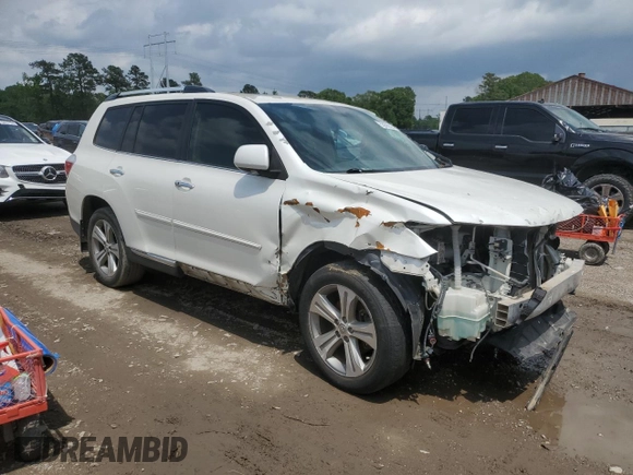 2013 Toyota Highlander Limited with VIN 5TDYK3EH8DS133041, listed as a Copart auction lot 53055525 with Not provided miles and Salvage title. Bid and sale history available at DreamBid. Image 4.