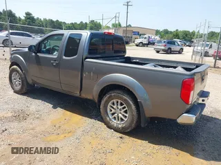 2016 Nissan Frontier SV z VIN 1N6AD0CW0GN760285, wystawiony jako IAAI lot #42434781 z przebiegiem 52 864 mil mil oraz . Historia ofert i sprzedaży dostępna na DreamBid. Obrazek 3.