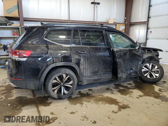 2024 Volkswagen Atlas SE with VIN 1V2LR2CA7RC508706, listed as a Copart auction lot 48055535 with 26,101 mi miles and Salvage title. Bid and sale history available at DreamBid. Image 3.