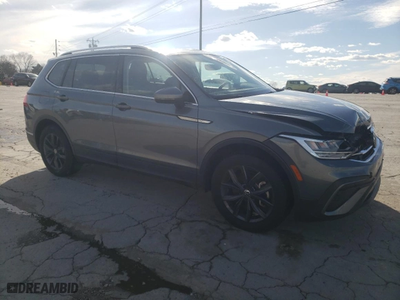 2022 Volkswagen Tiguan SE with VIN 3VV3B7AX3NM031504, listed as a Copart auction lot 50329825 with 41,856 mi miles and Salvage Title. Bid and sale history available at carsss.com. Image 4.