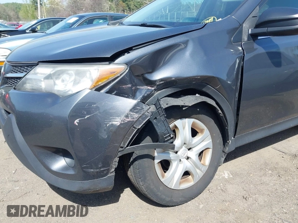 2015 Toyota RAV4 LE with VIN JTMBFREV1FD126062, listed as a IAAI auction lot 42095265 with 274,224 mi miles. Bid and sale history available at carsss.com. Image 6.