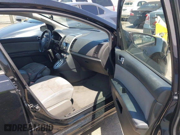 2012 Nissan Sentra SR z VIN 3N1AB6AP6CL616342, wystawiony jako IAAI lot #42408224 z przebiegiem 138 454 mil mil oraz . Historia ofert i sprzedaży dostępna na DreamBid. Obrazek 5.