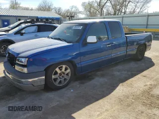 2003 Chevrolet Silverado 1500 with VIN 2GCEC19T131200006, listed as a Copart auction lot 50633925 with Not Provided miles and Salvage Title. Bid and sale history available at DreamBid. Image 1.