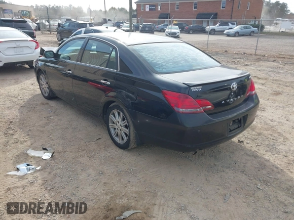 2008 Toyota Avalon XL with VIN 4T1BK36BX8U261200, listed as a IAAI auction lot 40973174 with 248,038 mi miles. Bid and sale history available at carsss.com. Image 3.