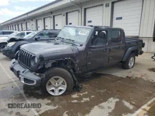 2023 Jeep Gladiator Sport S z VIN 1C6HJTAG2PL522285, wystawiony jako Copart lot #58583445 z przebiegiem 61 879 mil mil oraz Szkoda całkowita • Salvage title. Historia ofert i sprzedaży dostępna na DreamBid. Obrazek 1.