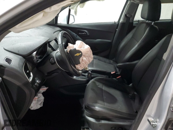2020 Chevrolet Trax LT z VIN 3GNCJPSB4LL206406, wystawiony jako Copart lot #49431715 z przebiegiem 90 246 mil mil oraz Szkoda całkowita • Salvage title. Historia ofert i sprzedaży dostępna na DreamBid. Obrazek 7.