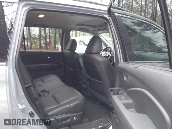 2022 Honda Pilot Special Edition with VIN 5FNYF5H20NB026028, listed as a IAAI auction lot 41801710 with 25,717 mi miles and . Bid and sale history available at carsss.com. Image 8.