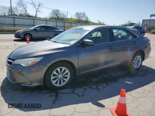 2015 Toyota Camry XLE with VIN 4T4BF1FKXFR473476, listed as a Copart auction lot 52590785 with 62,312 mi miles and Salvage Title. Bid and sale history available at carsss.com. Image 1.