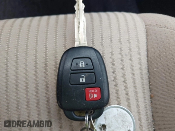 2013 Toyota RAV4 XLE with VIN 2T3RFREV2DW093538, listed as a IAAI auction lot 42404926 with 55,215 mi miles and . Bid and sale history available at DreamBid. Image 11.