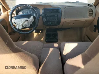 1995 Ford Ranger Splash z VIN 1FTCR14U4SPB12641, wystawiony jako Copart lot #51547255 z przebiegiem 106 647 mil mil oraz Szkoda całkowita • Salvage title. Historia ofert i sprzedaży dostępna na DreamBid. Obrazek 8.