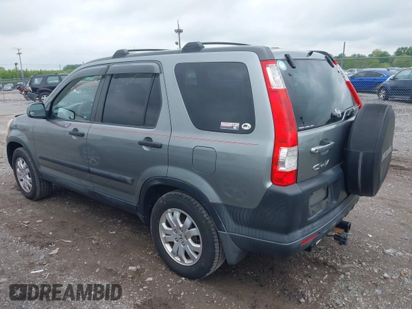 2005 Honda CR-V EX with VIN SHSRD78845U332443, listed as a IAAI auction lot 42161060 with 72,444 mi miles and . Bid and sale history available at carsss.com. Image 3.