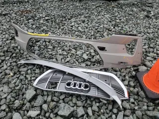 2019 Audi e-tron Prestige z VIN WA1VAAGE6KB021737, wystawiony jako Copart lot #44444585 z przebiegiem 37 227 mil mil oraz Szkody całkowita. Historia ofert i sprzedaży dostępna na DreamBid. Obrazek 13.