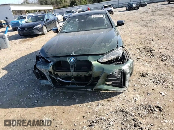 2023 BMW i4 eDrive40 z VIN WBY73AW08PFN49504, wystawiony jako Copart lot #85935954 z przebiegiem Nie podano mil oraz Szkoda całkowita • Salvage title. Historia ofert i sprzedaży dostępna na DreamBid. Obrazek 10.