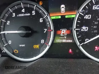 2015 Acura TLX Advance z VIN 19UUB3F73FA001830, wystawiony jako IAAI lot #41694317 z przebiegiem 172 188 mil mil oraz . Historia ofert i sprzedaży dostępna na DreamBid. Obrazek 7.