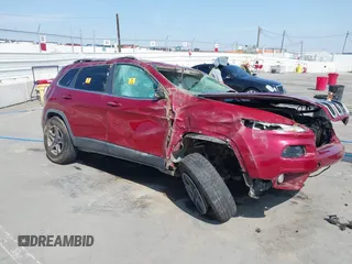 2014 Jeep Cherokee Limited with VIN 1C4PJLDS1EW160224, listed as a IAAI auction lot 42083994 with Not Provided miles. Bid and sale history available at carsss.com. Image 1.