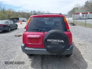 2000 Honda CR-V LX with VIN JHLRD184XYC010847, listed as a IAAI auction lot 42080100 with 256,678 mi miles and . Bid and sale history available at carsss.com. Image 16.