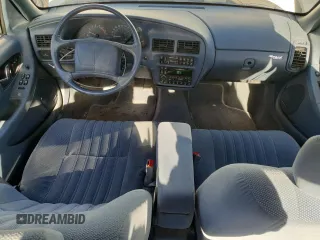1996 Buick Regal Custom с VIN 2G4WB52KXT1423138, выставлен на аукционе Copart как лот 81386304 с пробегом 54 142 миль миль и На запчасти • Non repairable. История ставок и продаж доступна на DreamBid. Изображение 8.