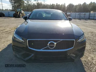 2020 Volvo S60 Momentum with VIN 7JR102FK3LG041969, listed as a Copart auction lot 37099794 with 40,524 mi miles. Bid and sale history available at carsss.com. Image 5.