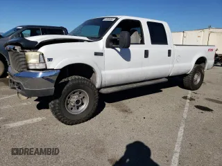 1999 Ford F-350 XL z VIN 1FTSW31F0XEB35374, wystawiony jako Copart lot #83308884 z przebiegiem 238 151 mil mil oraz Szkoda całkowita • Salvage title. Historia ofert i sprzedaży dostępna na DreamBid. Obrazek 1.