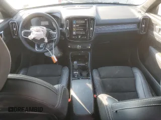 2022 Volvo XC40 R-Design с VIN YV4162UM0N2667557, выставлен на аукционе Copart как лот 60994893 с пробегом 36 185 миль миль и Списание • Salvage title. История ставок и продаж доступна на DreamBid. Изображение 8.