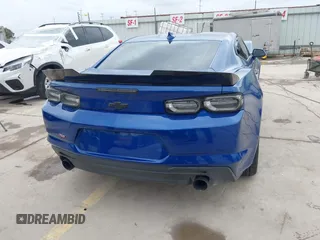 2020 Chevrolet Camaro 1LT с VIN 1G1FB1RS9L0113439, выставлен на аукционе IAAI как лот 41513360 с пробегом 53 270 миль миль и . История ставок и продаж доступна на DreamBid. Изображение 17.