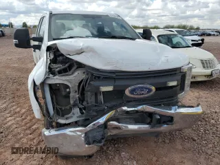 2019 Ford F-250 XL with VIN 1FD7W2A66KEE66562, listed as a Copart auction lot 47032545 with 108,024 mi miles and Salvage title. Bid and sale history available at DreamBid. Image 9.