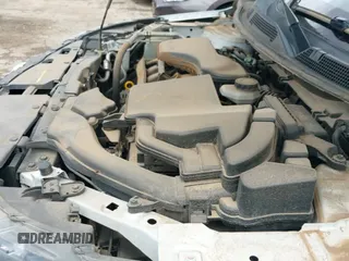 2017 Nissan Rogue SV z VIN JN1BJ1CP0HW014917, wystawiony jako IAAI lot #42613436 z przebiegiem 101 567 mil mil oraz . Historia ofert i sprzedaży dostępna na DreamBid. Obrazek 19.