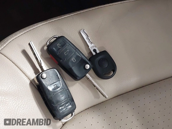 2009 Volkswagen Beetle S с VIN 3VWRG31Y89M409086, выставлен на аукционе IAAI как лот 41890714 с пробегом 100 034 миль миль и . История ставок и продаж доступна на DreamBid. Изображение 11.