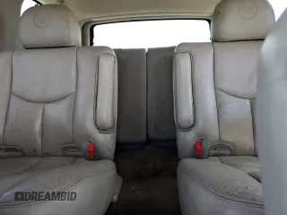 2004 Cadillac Escalade z VIN 1GYEK63N54R256740, wystawiony jako Copart lot #58633795 z przebiegiem 245 335 mil mil oraz Czysty tytuł • Clean title. Historia ofert i sprzedaży dostępna na DreamBid. Obrazek 10.