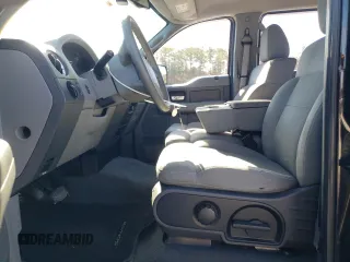 2004 Ford F-150 XLT with VIN 1FTRW12W44KC03478, listed as a Copart auction lot 41484105 with 211,176 mi miles and Salvage Title. Bid and sale history available at carsss.com. Image 7.