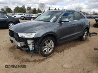 2017 Audi Q3 Premium Plus z VIN WA1JCCFS6HR001872, wystawiony jako Copart lot #52886105 z przebiegiem 110 795 mil mil oraz Szkody całkowita. Historia ofert i sprzedaży dostępna na DreamBid. Obrazek 1.