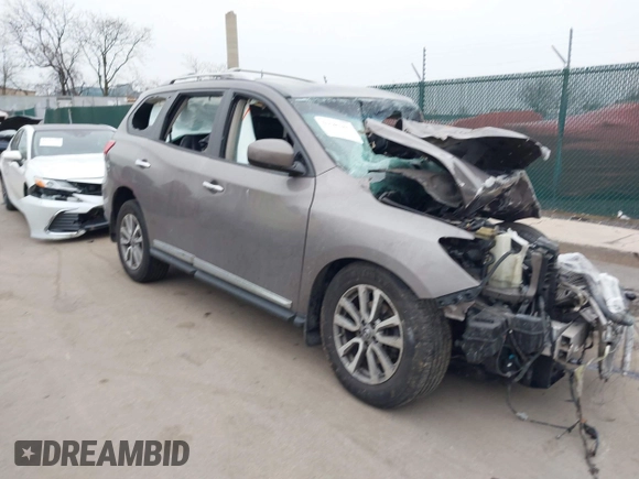 2013 Nissan Pathfinder SV with VIN 5N1AR2MM0DC604196, listed as a IAAI auction lot 41547267 with 1 mi miles. Bid and sale history available at carsss.com. Image 1.