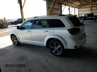 2015 Dodge Journey Crossroad with VIN 3C4PDCGG9FT631347, listed as a Copart auction lot 53991675 with 77,084 mi miles and Salvage Title. Bid and sale history available at DreamBid. Image 2.