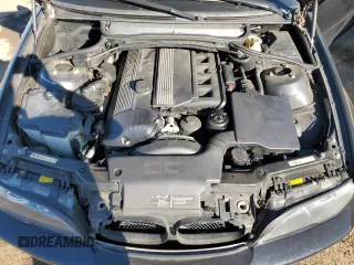 2004 BMW 3 Series 325Ci with VIN WBABW33454PL24496, listed as a Copart auction lot 42454825 with 83,935 mi miles and Salvage Title. Bid and sale history available at carsss.com. Image 11.