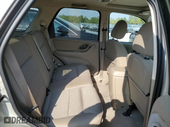 2005 Ford Escape XLT with VIN 1FMYU03115KA43989, listed as a Copart auction lot 69295484 with 160,309 mi miles and Salvage Title. Bid and sale history available at carsss.com. Image 11.