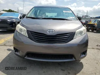 2012 Toyota Sienna с VIN 5TDZK3DCXCS198708, выставлен на аукционе Copart как лот 62806745 с пробегом 172 460 миль миль и Списание • Salvage title. История ставок и продаж доступна на DreamBid. Изображение 5.
