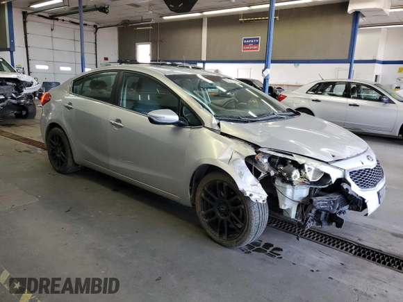 2014 Kia Forte EX with VIN KNAFZ4A86E5078656, listed as a Copart auction lot 52536195 with 58,497 mi miles and Salvage Title. Bid and sale history available at carsss.com. Image 4.